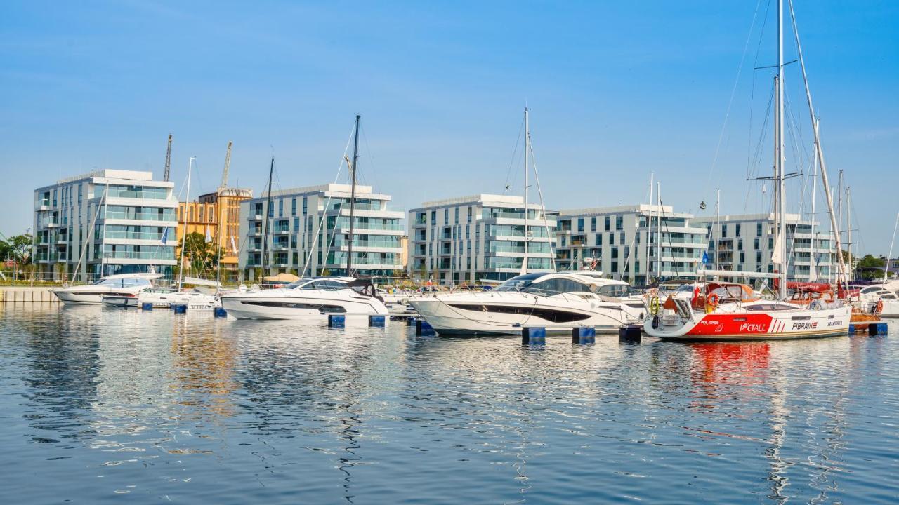 Sun & Snow Nabrzeze Yacht Park Apartment